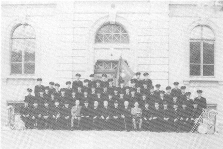 Premier Costume de La Fanfare de Carouge 1945